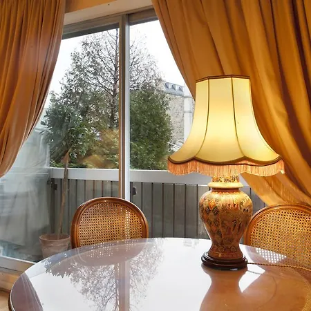 Apartment Boileau Studio